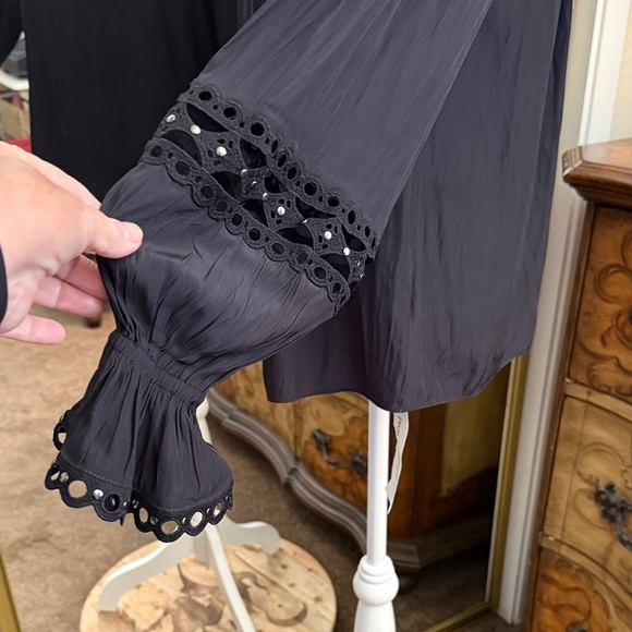 Ramy Brook Elegant Black Blouse with Eyelet Details - Picture 6 of 16